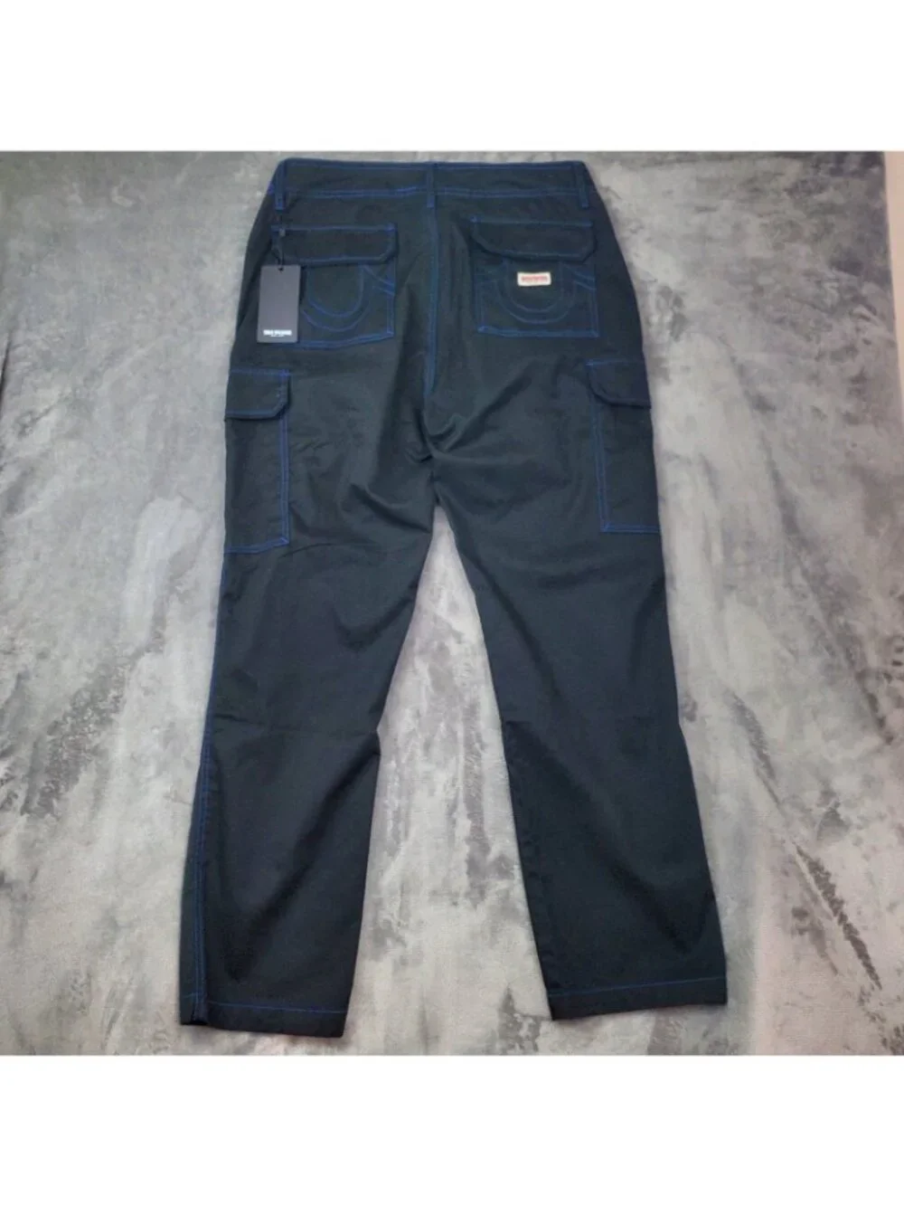 True Religion Cargo Pants Jet Black Pacific Blue Stitch Mens Size 32 NEW $159